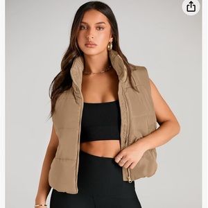Amazon Sleeveless Cropped Puffer Jacket, Size Medium
